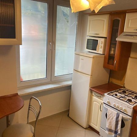 Ferienwohnung Apartament Przy Stadionie Tychy Exterior foto