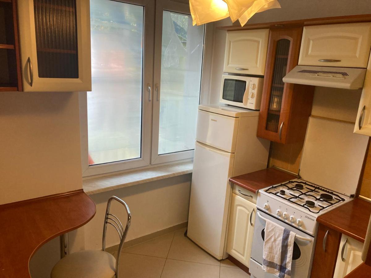 Ferienwohnung Apartament Przy Stadionie Tychy Exterior foto