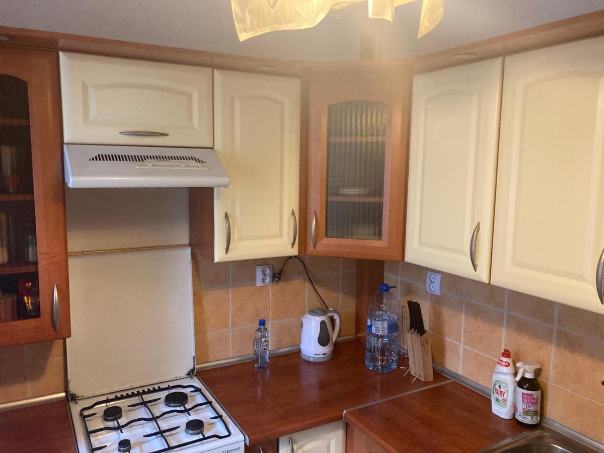 Ferienwohnung Apartament Przy Stadionie Tychy Exterior foto